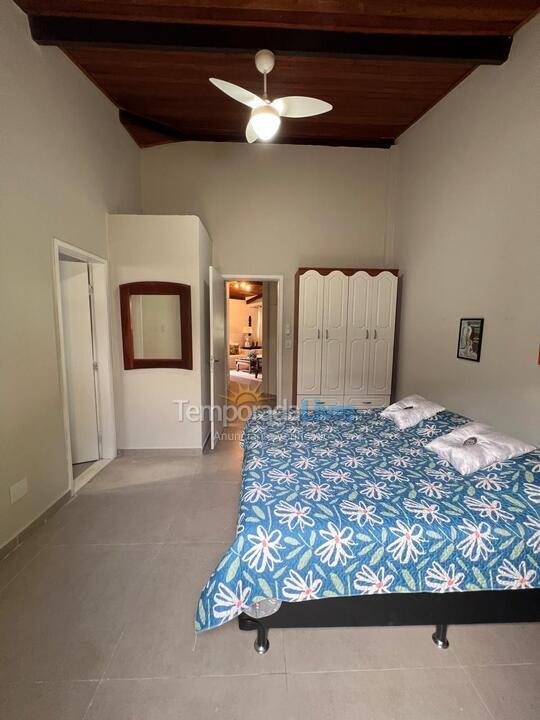 Casa para aluguel de temporada em Camaçari (Praia de Guarajuba)