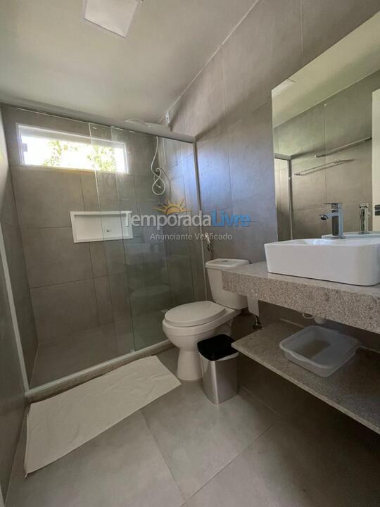 Casa para aluguel de temporada em Camaçari (Praia de Guarajuba)