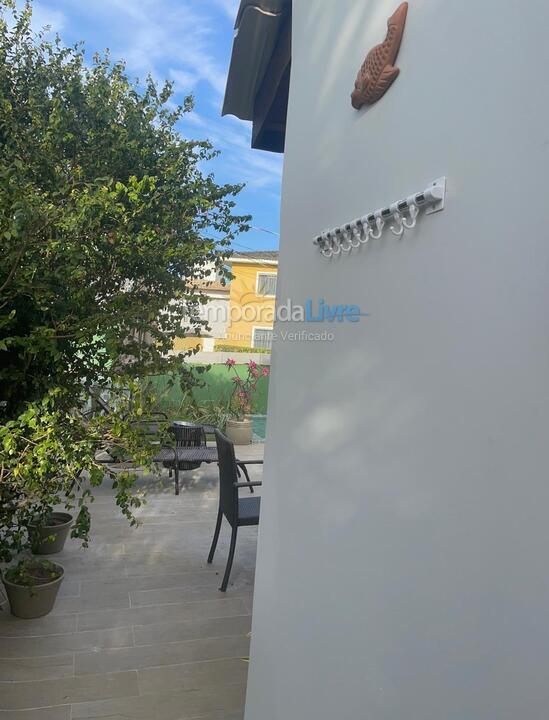 Casa para aluguel de temporada em Camaçari (Praia de Guarajuba)