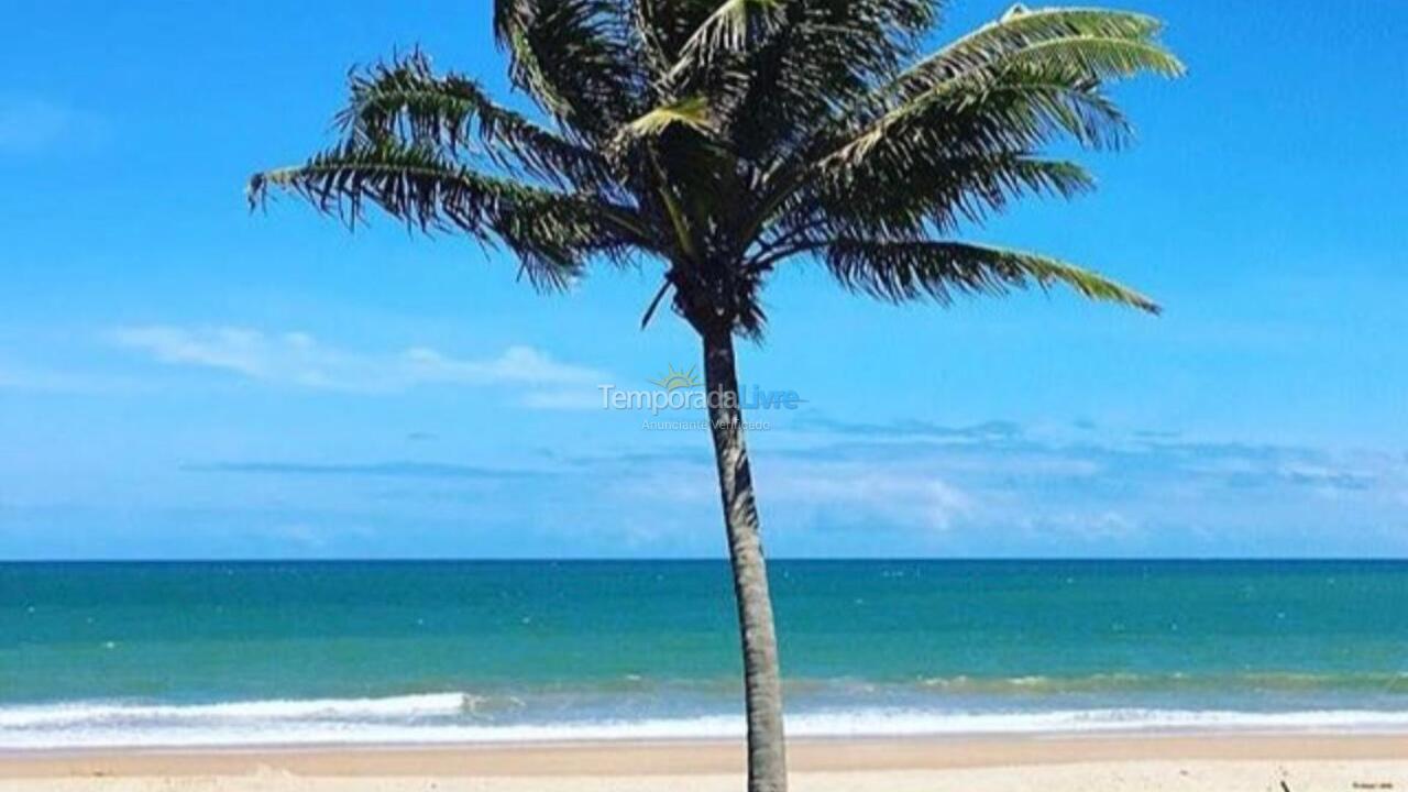 Casa para aluguel de temporada em Camaçari (Praia de Guarajuba)