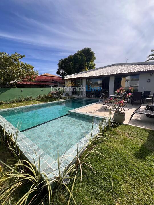 Casa para aluguel de temporada em Camaçari (Praia de Guarajuba)