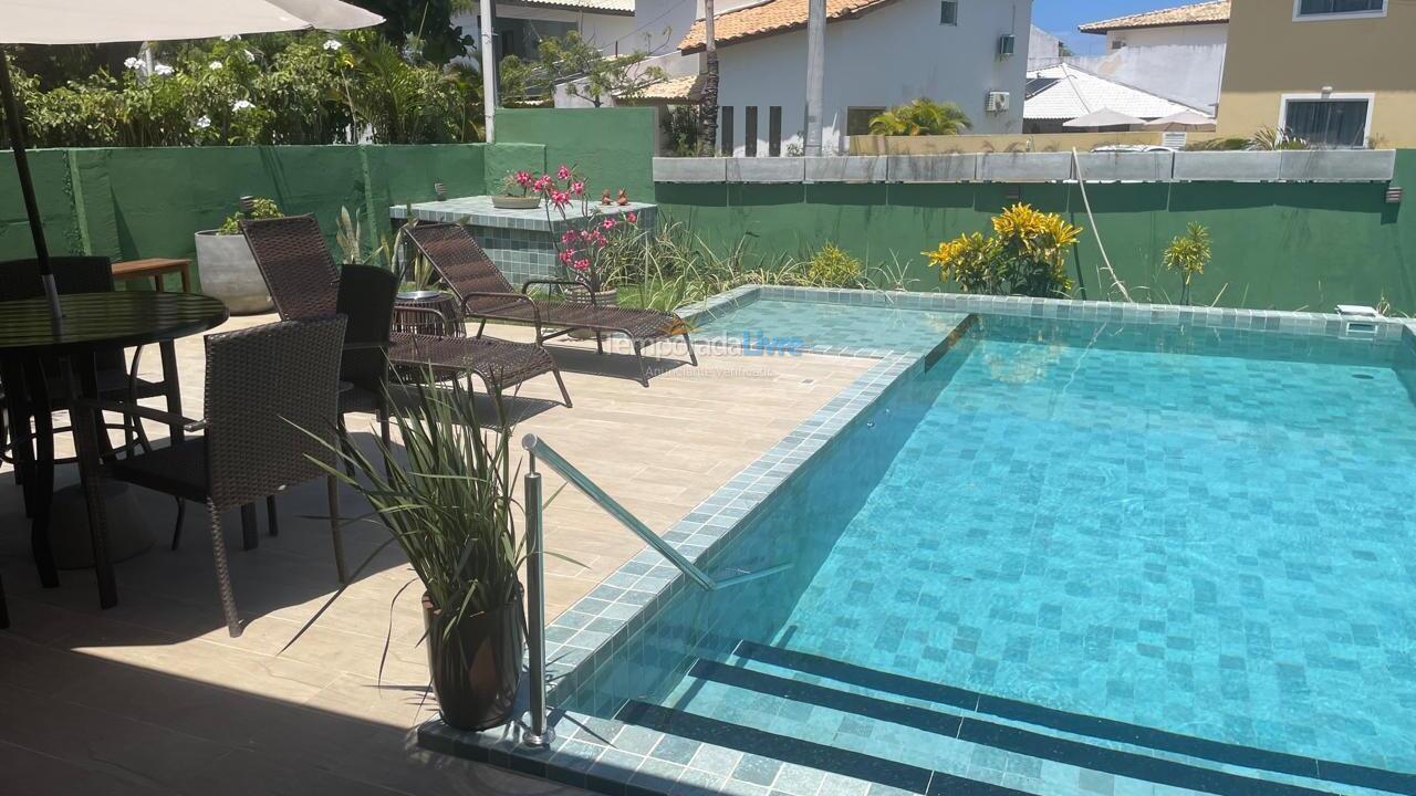 Casa para aluguel de temporada em Camaçari (Praia de Guarajuba)