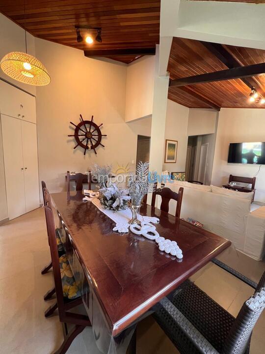 Casa para aluguel de temporada em Camaçari (Praia de Guarajuba)