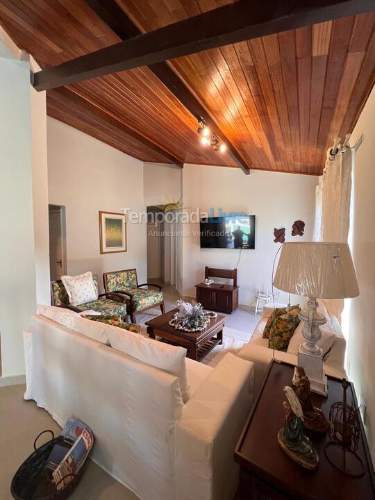 Casa para aluguel de temporada em Camaçari (Praia de Guarajuba)