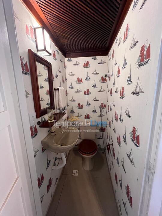 Casa para aluguel de temporada em Camaçari (Praia de Guarajuba)