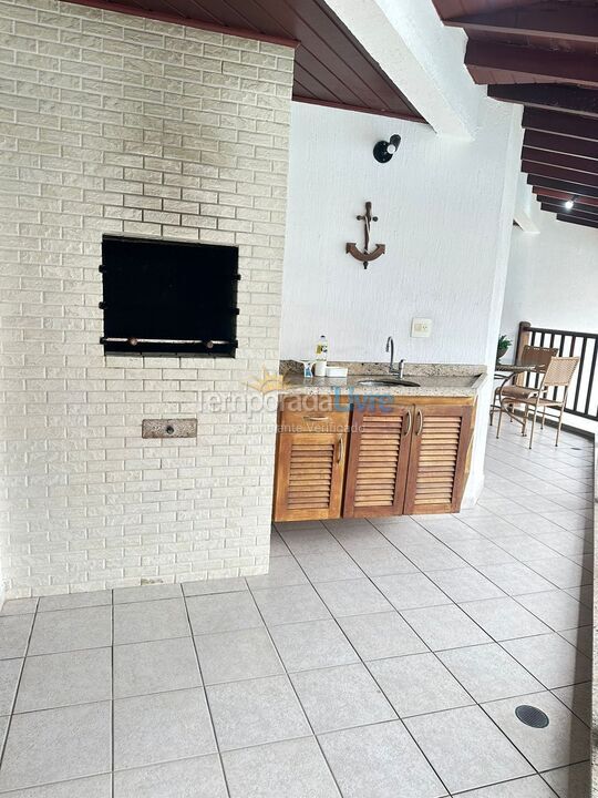 Apartamento para aluguel de temporada em Ubatuba (Praia Grande)