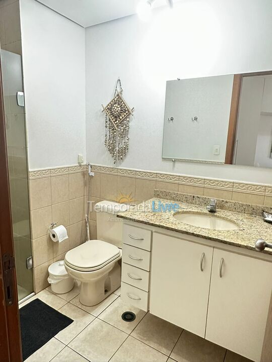 Apartamento para aluguel de temporada em Ubatuba (Praia Grande)