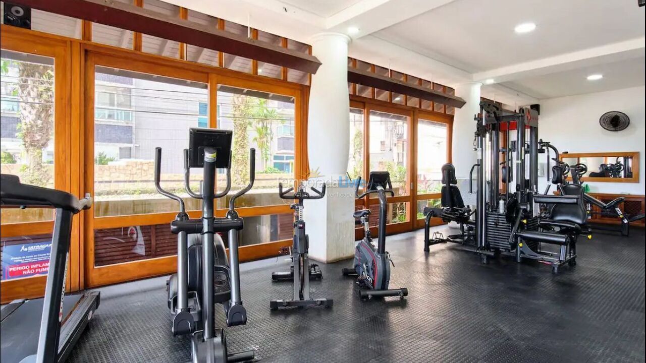 Apartamento para aluguel de temporada em Ubatuba (Praia Grande)