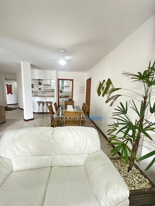 Apartamento para aluguel de temporada em Ubatuba (Praia Grande)