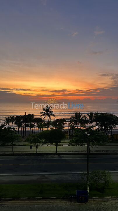 Apartamento para aluguel de temporada em Ubatuba (Praia Grande)