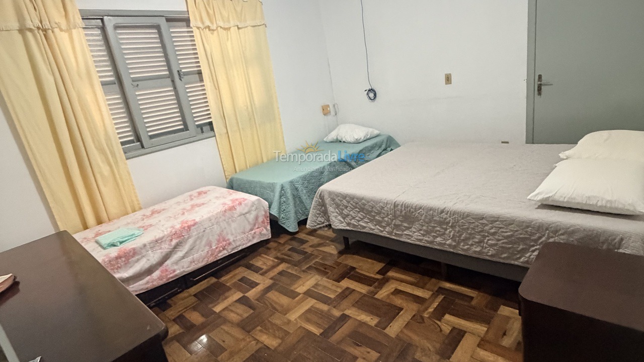 Casa para aluguel de temporada em Balneário Camboriú (Praia Central)