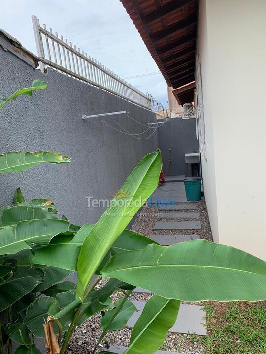 Casa para aluguel de temporada em Florianopolis (Praia dos Ingleses)