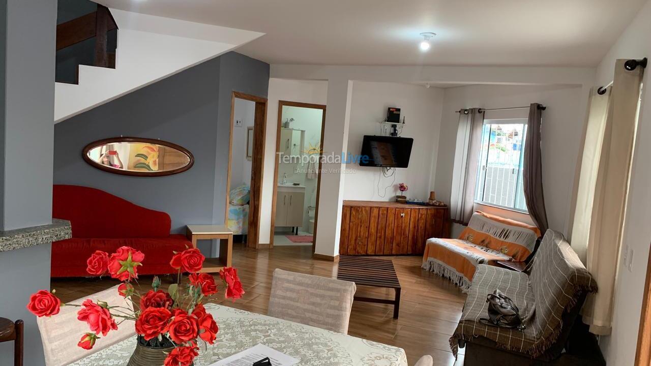 Casa para aluguel de temporada em Florianopolis (Praia dos Ingleses)