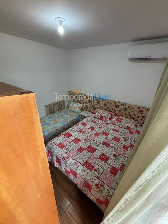 Casa para aluguel de temporada em Florianopolis (Praia dos Ingleses)