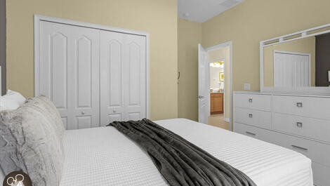 5-bedroom house in Storey Lake