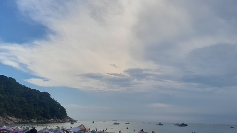 , escute o som das ondas ao deitar para relaxar , após um dia maravilhoso de curtição. 
