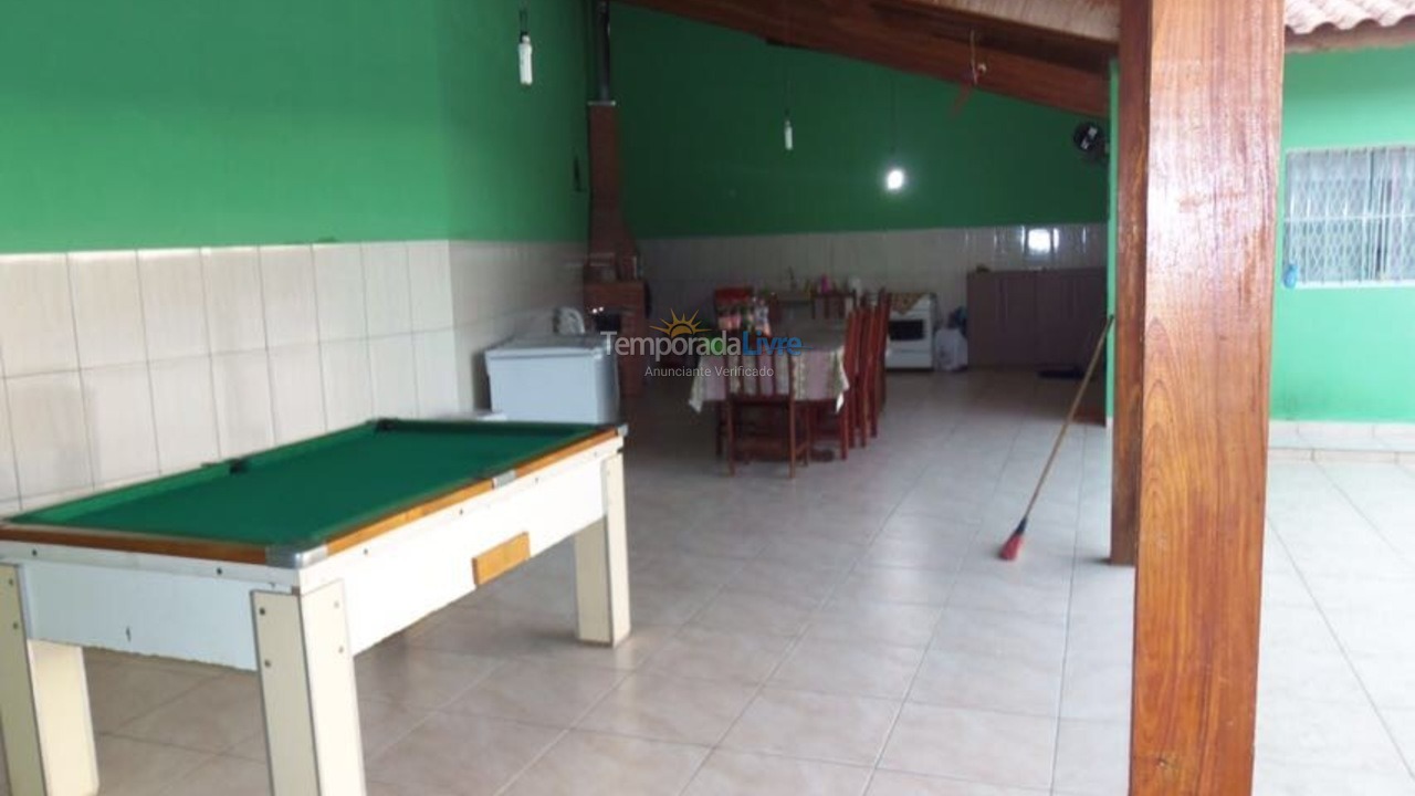 Chácara / sítio para aluguel de temporada em Araçariguama (Santa Ela)