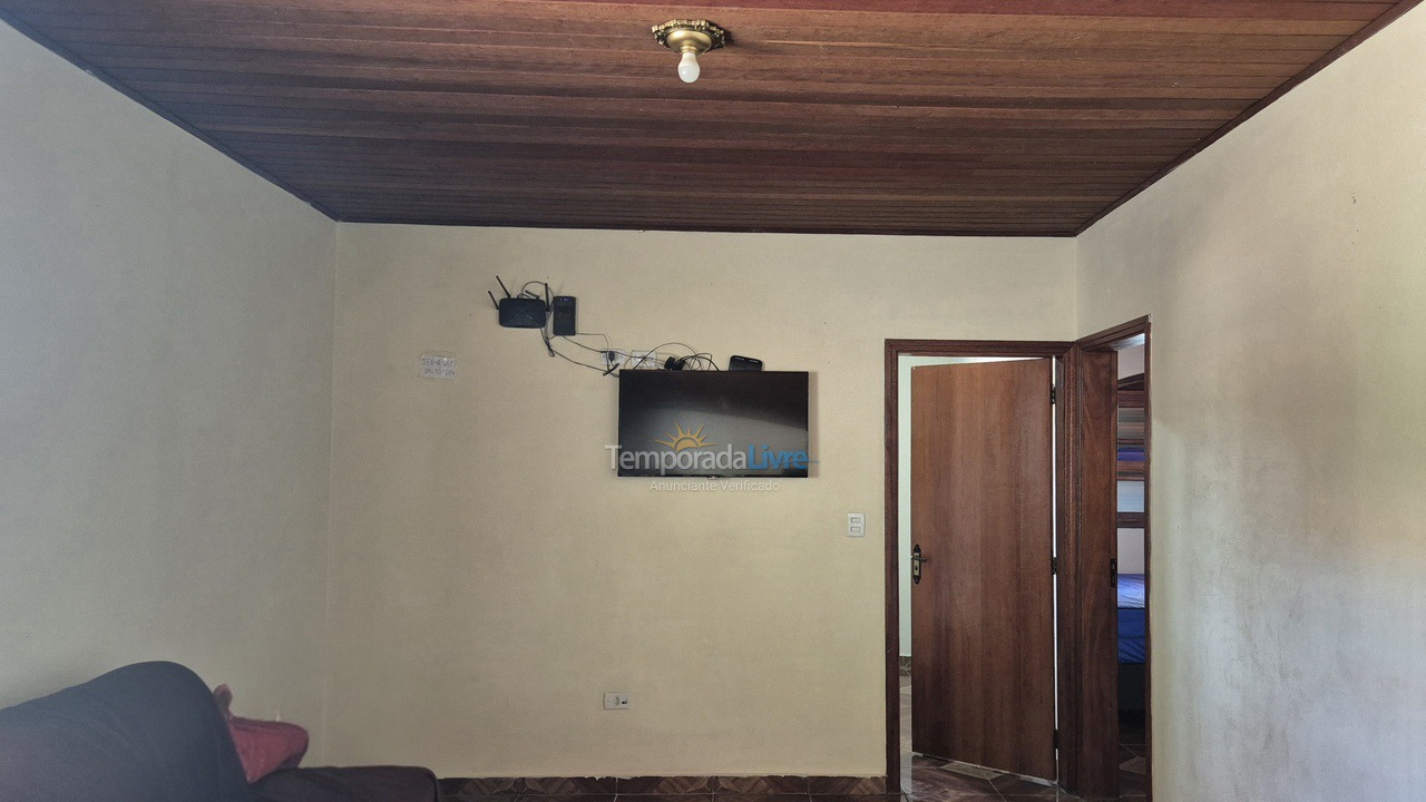 Chácara / sítio para aluguel de temporada em Araçariguama (Santa Ela)