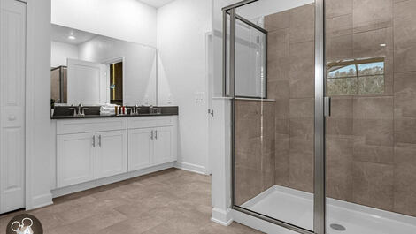 Casa de 9 habitaciones en Storey Lake.