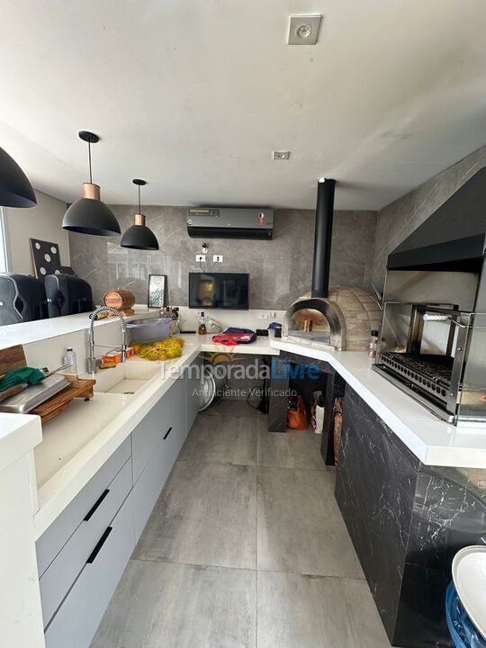 House for vacation rental in Paranapanema (Riviera de Santa Cristina Xiii)