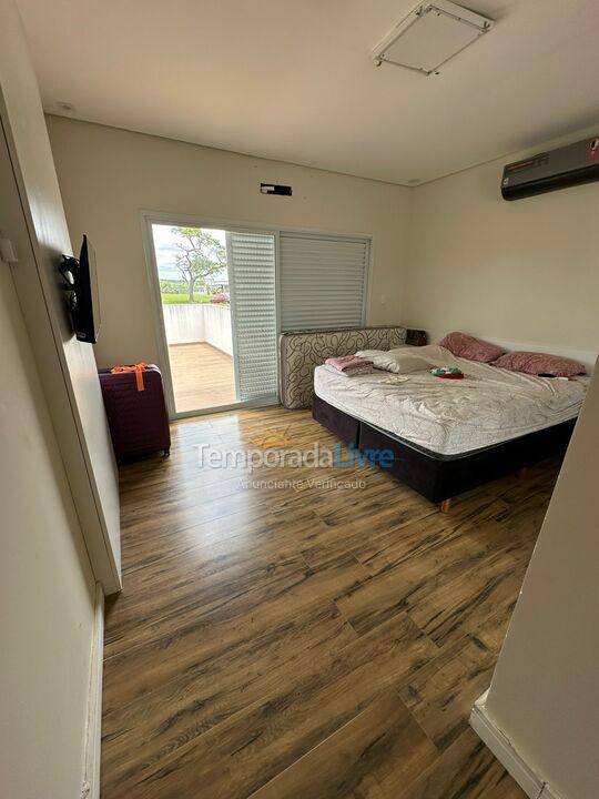 House for vacation rental in Paranapanema (Riviera de Santa Cristina Xiii)