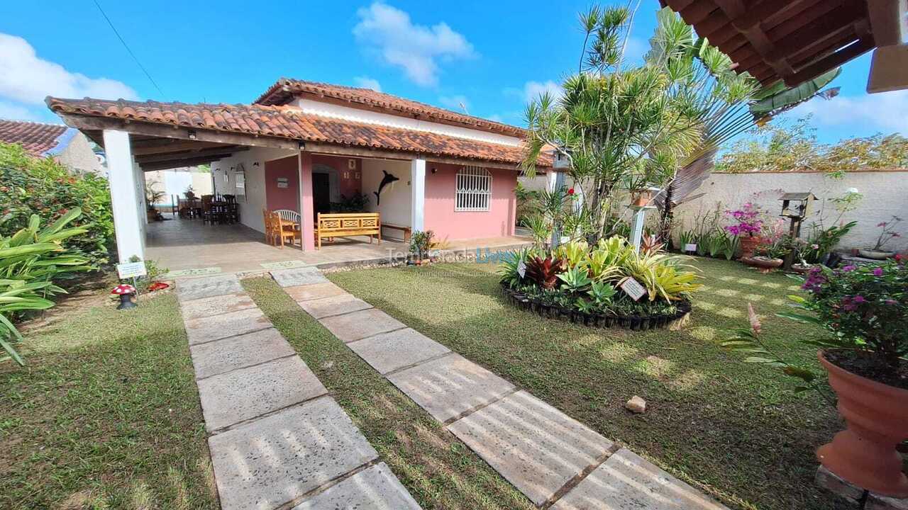 Casa para aluguel de temporada em Ilhéus (Condomínio Joia do Atlântico)