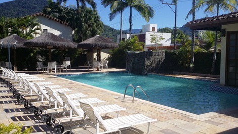 Via Marina Residential Condominium - Chalet 8 - Enseada Beach