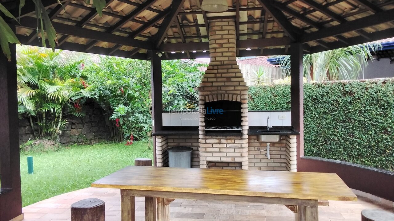 Apartment for vacation rental in Ubatuba (Enseada)