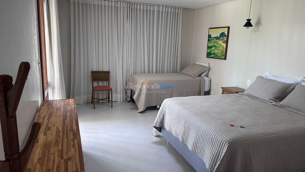 Casa para alquiler de vacaciones em Camaçari (Praia de Guarajuba)