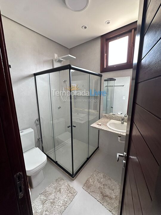 Casa para alquiler de vacaciones em Camaçari (Praia de Guarajuba)