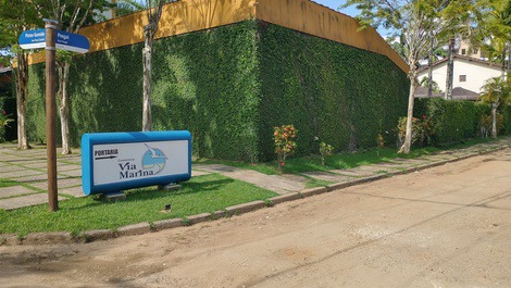 Condomínio via marina