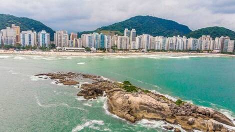 Apart-hotel, 2 bedrooms, swimming pool, leisure facilities, one block from the sea.