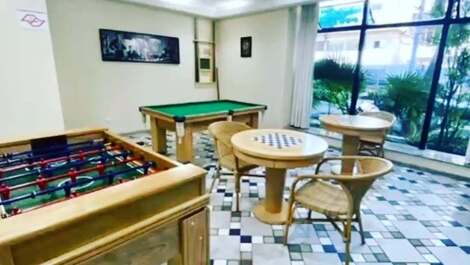 Apart-hotel, 2 bedrooms, swimming pool, leisure facilities, one block from the sea.