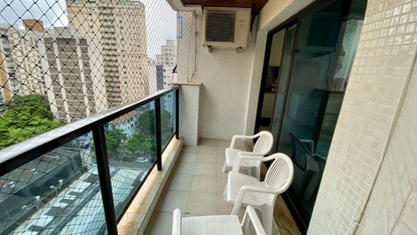 Apart-hotel, 2 bedrooms, swimming pool, leisure facilities, one block from the sea.