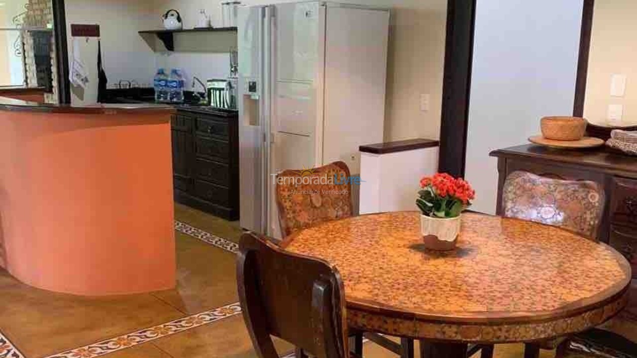 Casa para alquiler de vacaciones em Jarinu (Caxambu)