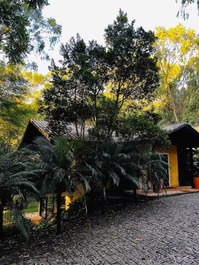 Refugio en el Bosque Atlántico Sauna · BBQ · 50 min de São Paulo