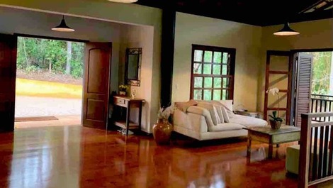 Refugio en el Bosque Atlántico Sauna · BBQ · 50 min de São Paulo