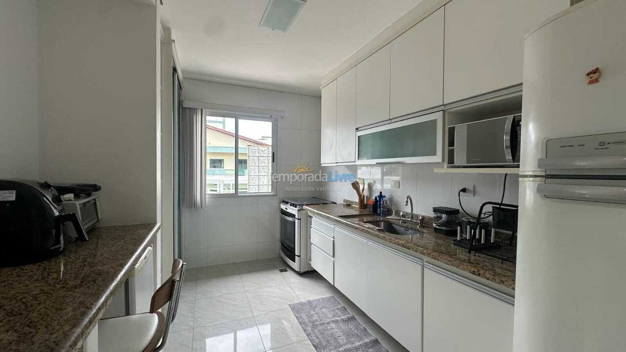 Apartamento para aluguel de temporada em Ubatuba (Praia Grande)