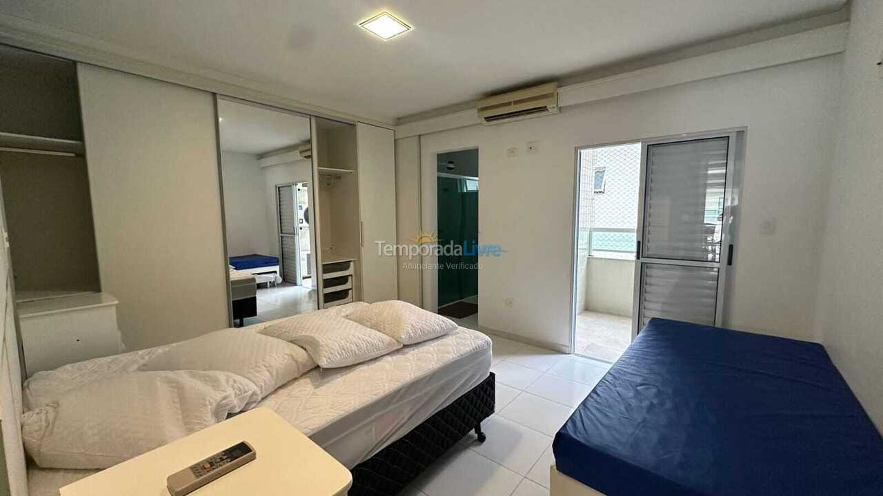 Apartamento para aluguel de temporada em Ubatuba (Praia Grande)