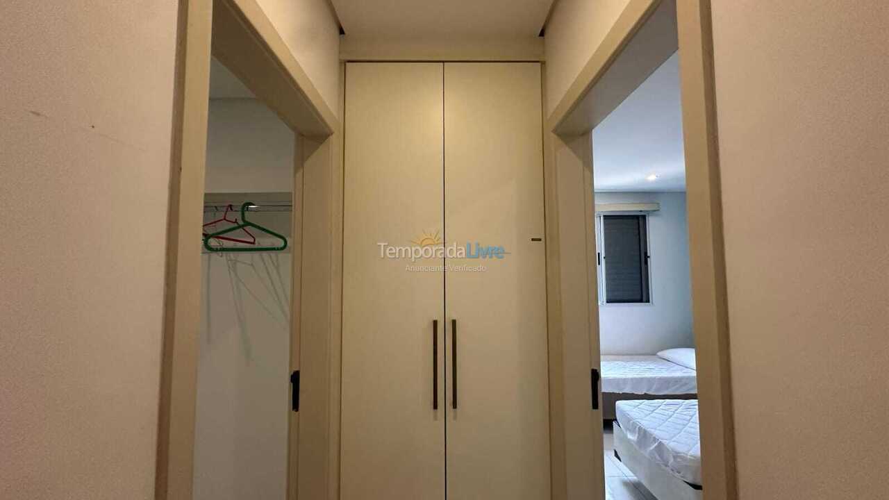 Apartamento para aluguel de temporada em Ubatuba (Praia Grande)