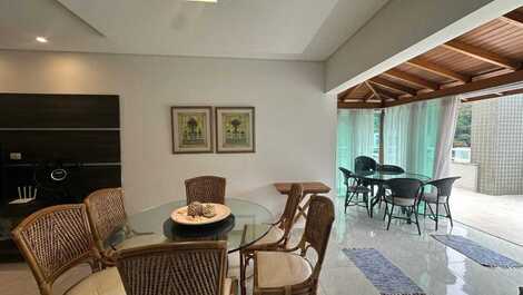 Cobertura com 3 suítes na Praia Grande, Ubatuba