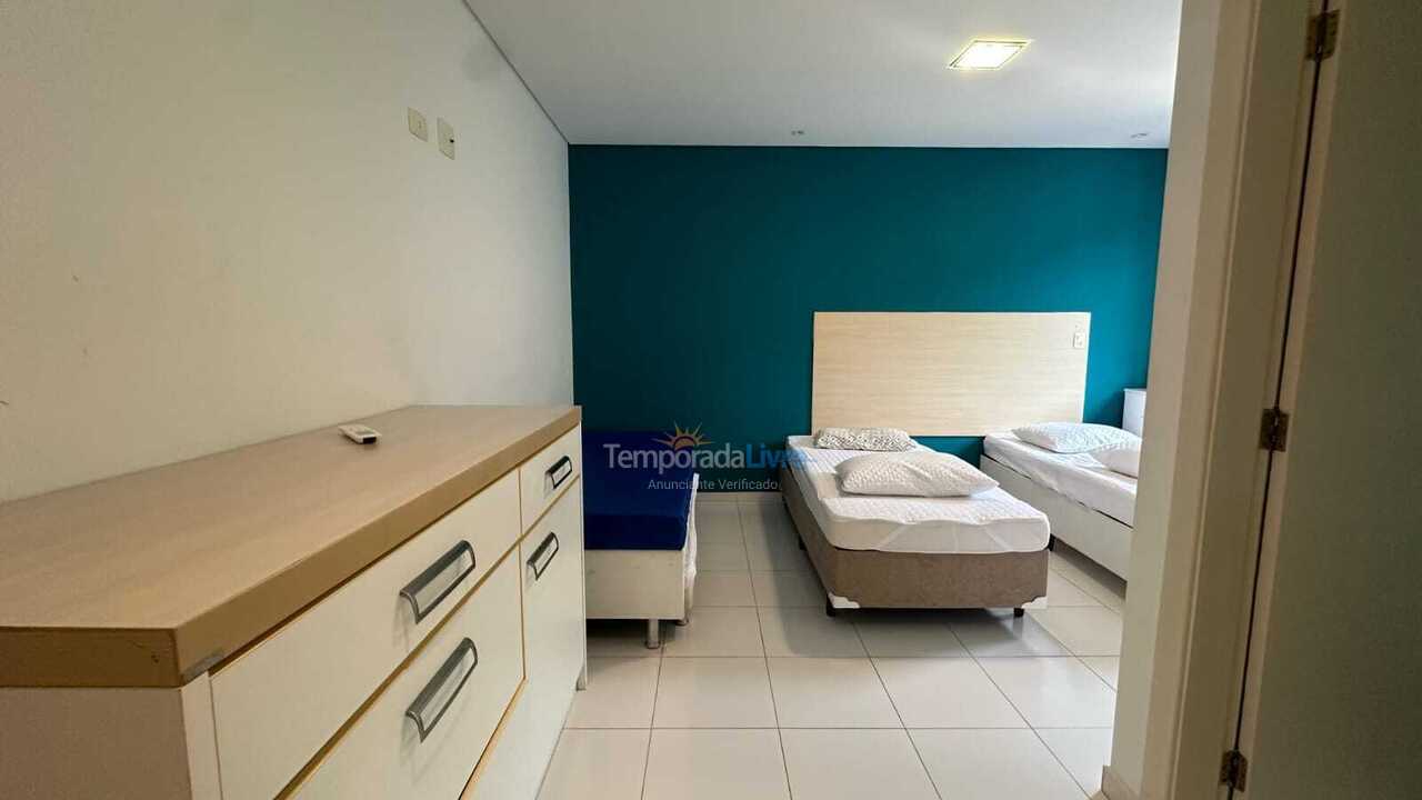 Apartamento para aluguel de temporada em Ubatuba (Praia Grande)