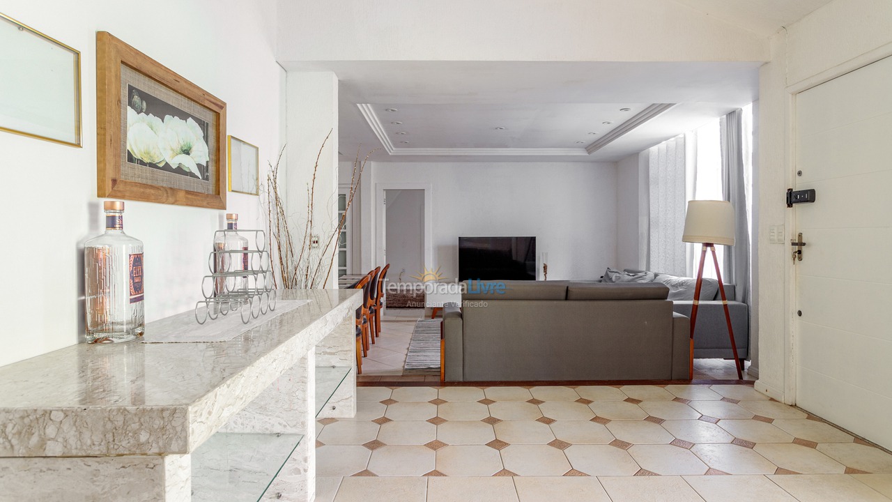 House for vacation rental in Florianopolis (Jurerê Internacional)