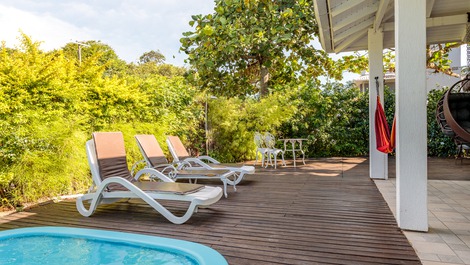 8-bedroom house in Jurerê Internacional