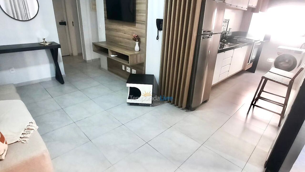 Apartamento para aluguel de temporada em Guarujá (Pitangueiras)