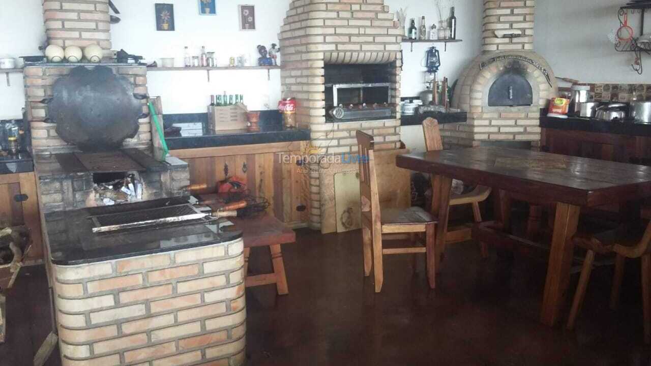 Chácara / sítio para aluguel de temporada em Caetanópolis (Bairro)