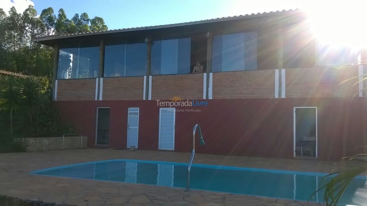 Chácara / sítio para aluguel de temporada em Caetanópolis (Bairro)