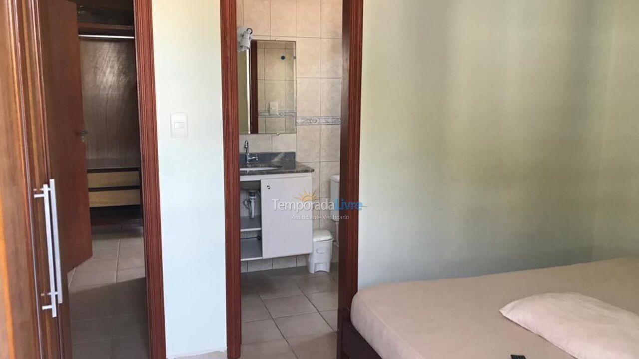 Apartamento para aluguel de temporada em Ubatuba (Praia Grande)