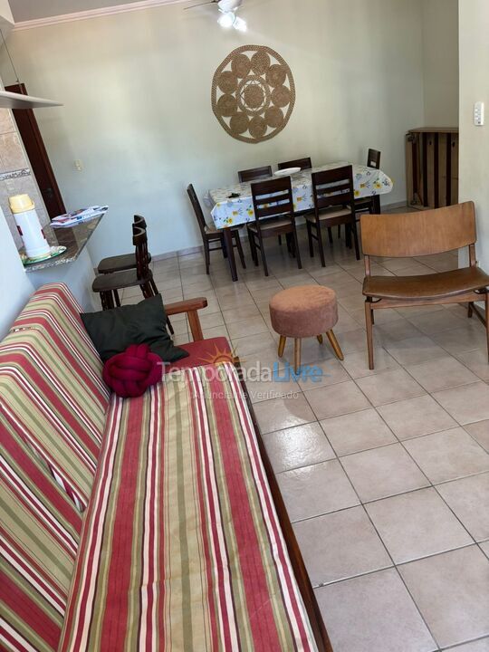 Apartamento para aluguel de temporada em Ubatuba (Praia Grande)