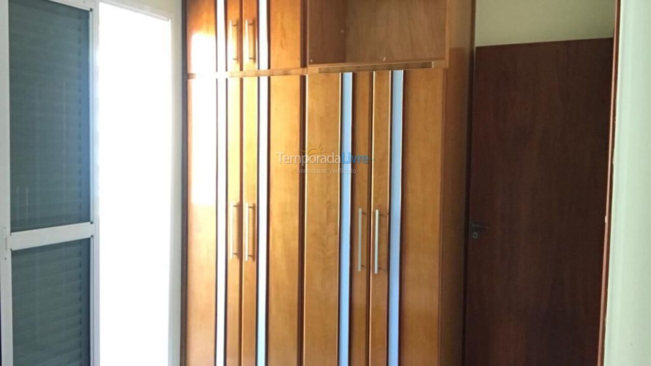Apartamento para aluguel de temporada em Ubatuba (Praia Grande)